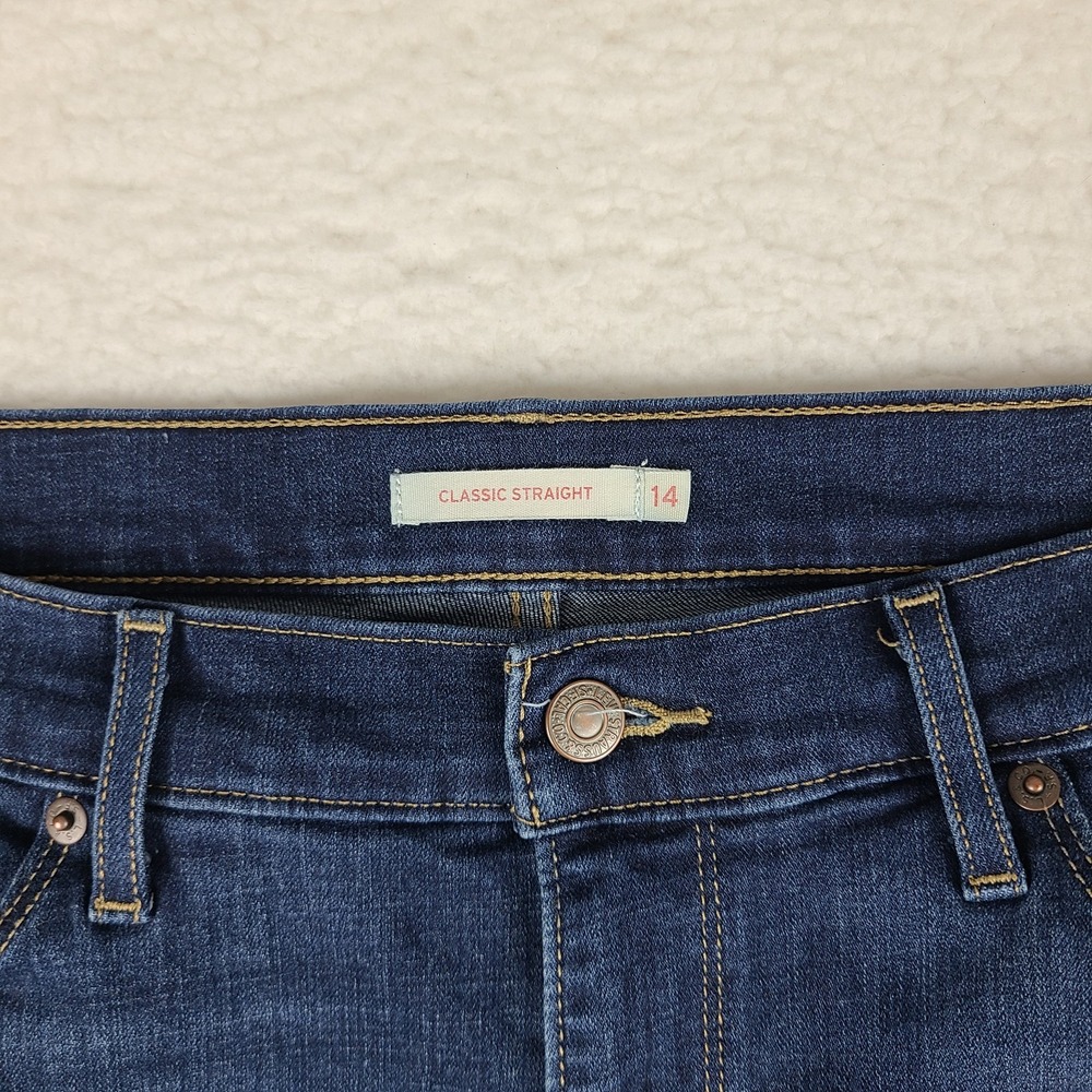 Levi's Jeans Womens 14 32x28 Blue Classic Straight‎ Leg Dark Wash Denim - Picture 3 of 14